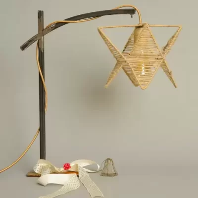 Lámpara de mesa estrella